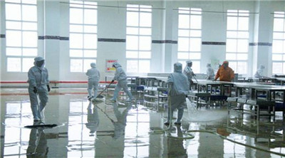 车间地面冲洗1.jpg