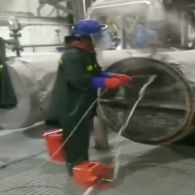 超高壓清洗機在換熱器內(nèi)部管束污垢清洗中的應(yīng)用